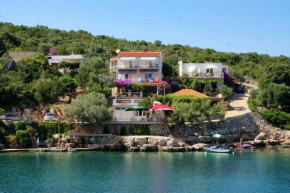 Apartments by the sea Cove Zarace - Gdinj, Hvar - 4598